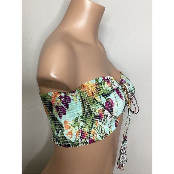 New. PQ floral bikini set. Size small. Retails $148 - Picture 9 of 14